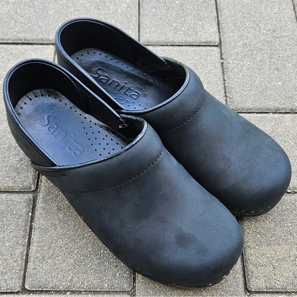 Sanita Women’s Clogs Slip-On Closed Back Leather Upper Size 38 Used PreOwned - Picture 3 of 17